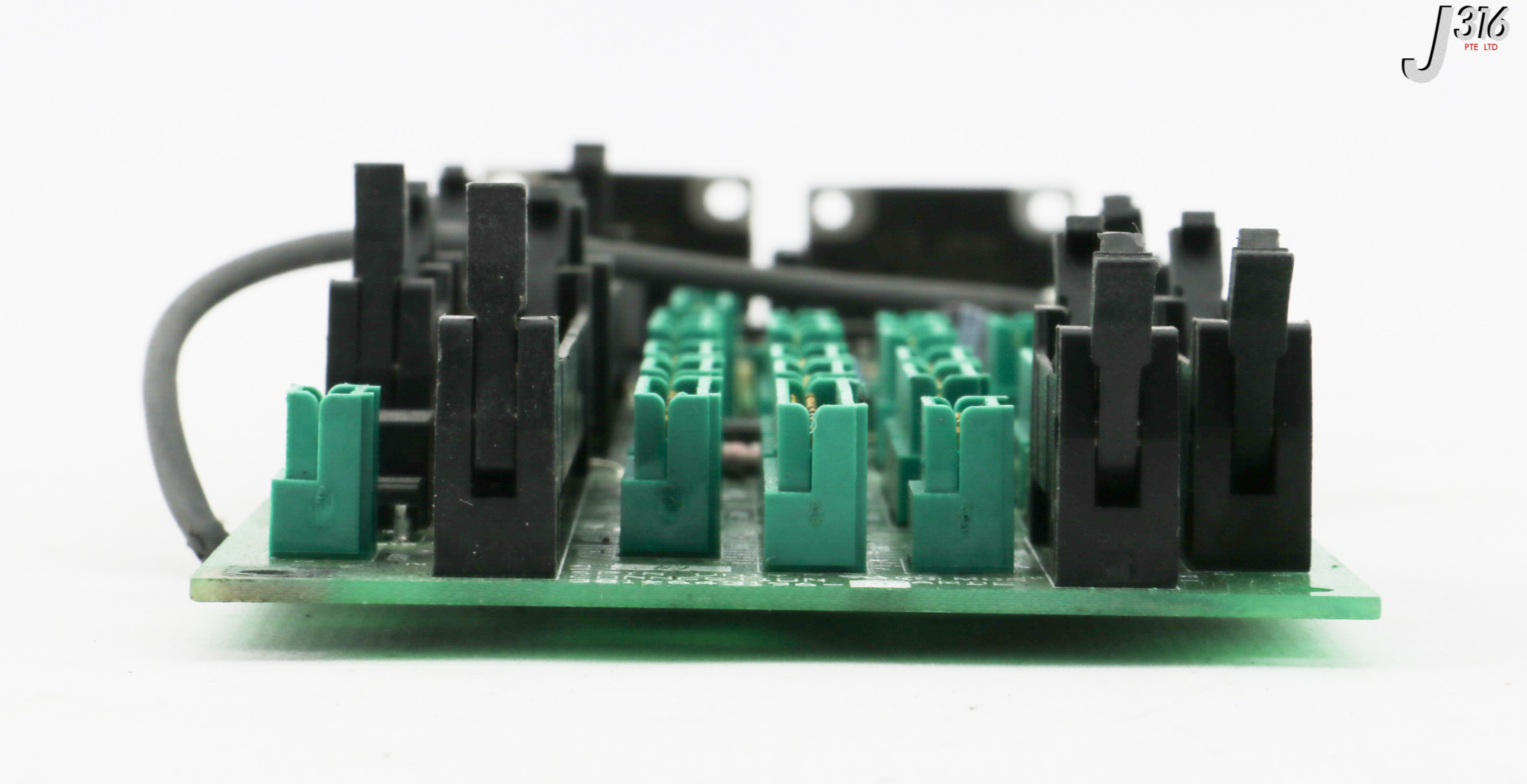 o 33006 TOKYO ELECTRON PCB, SPIN UNIT CONNECTION BOARD2 381-643196-4